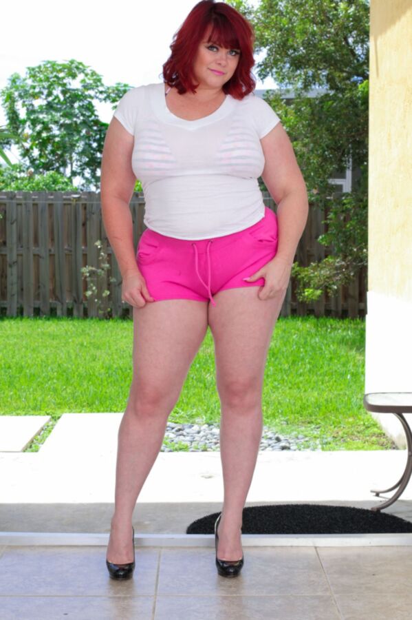 Free porn pics of Marcy Diamond - neon pink boy shorts bubble butt milf 3 of 301 pics