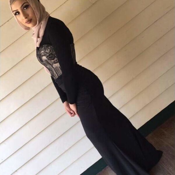 Free porn pics of Arab Hijab girls with thick ass bodies 6 of 443 pics