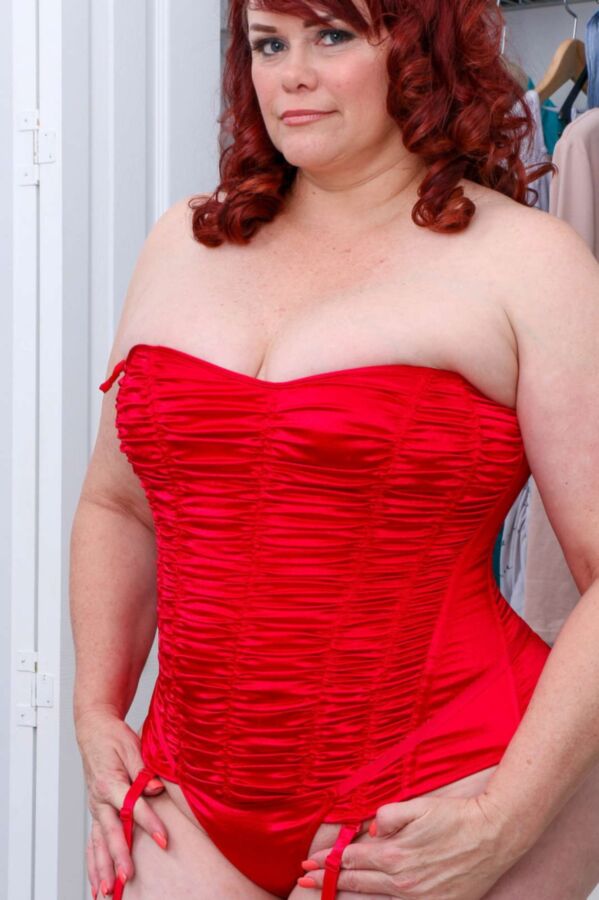 Free porn pics of Marcy Diamond - red corset g-string massive bubble butt milf 1 of 200 pics