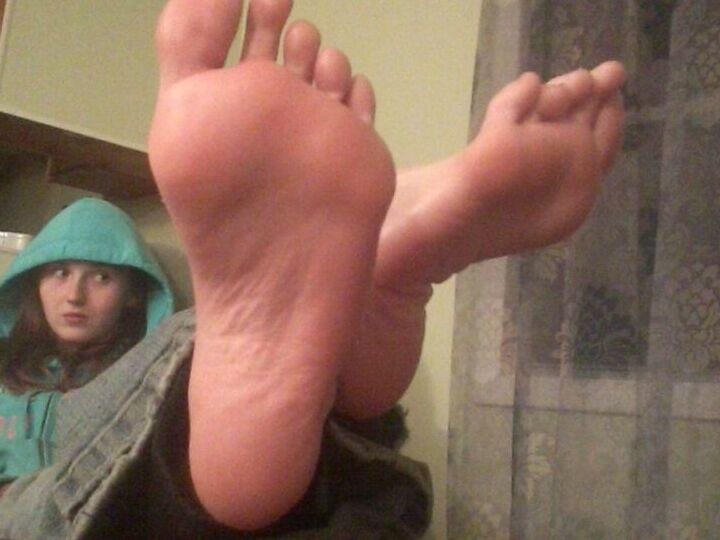 Free porn pics of Long toes and perfect soles  23 of 35 pics