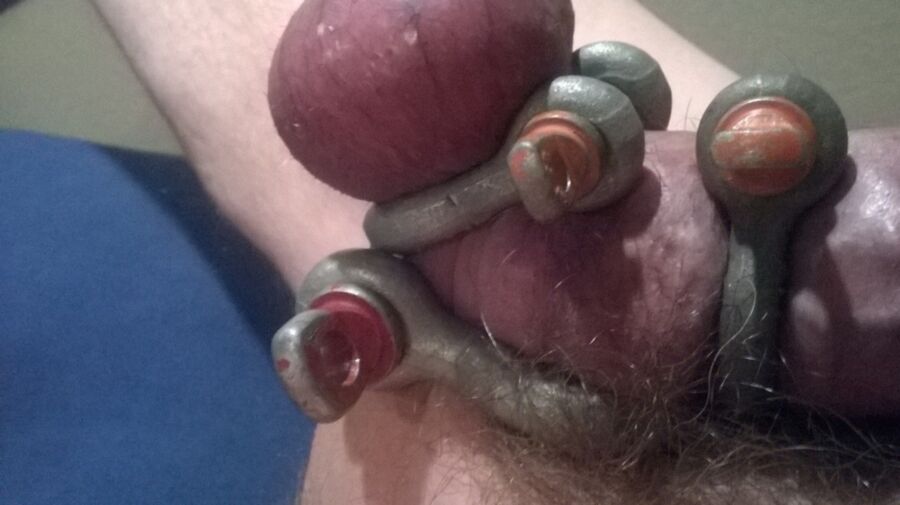Free porn pics of Extreme Shackle Play 2 of 7 pics