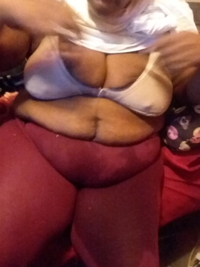 Free porn pics of Bbw brown bra big hard nipples 6 of 8 pics
