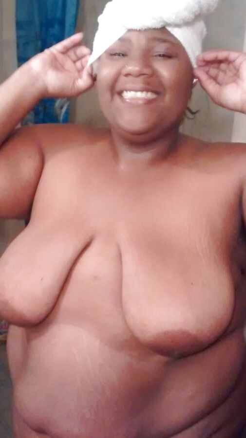 Free porn pics of BBW saggy tits  17 of 27 pics