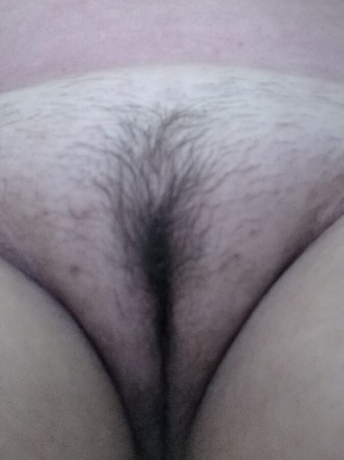 Free porn pics of Hot Fat White Pussy Exposed 1 of 1 pics