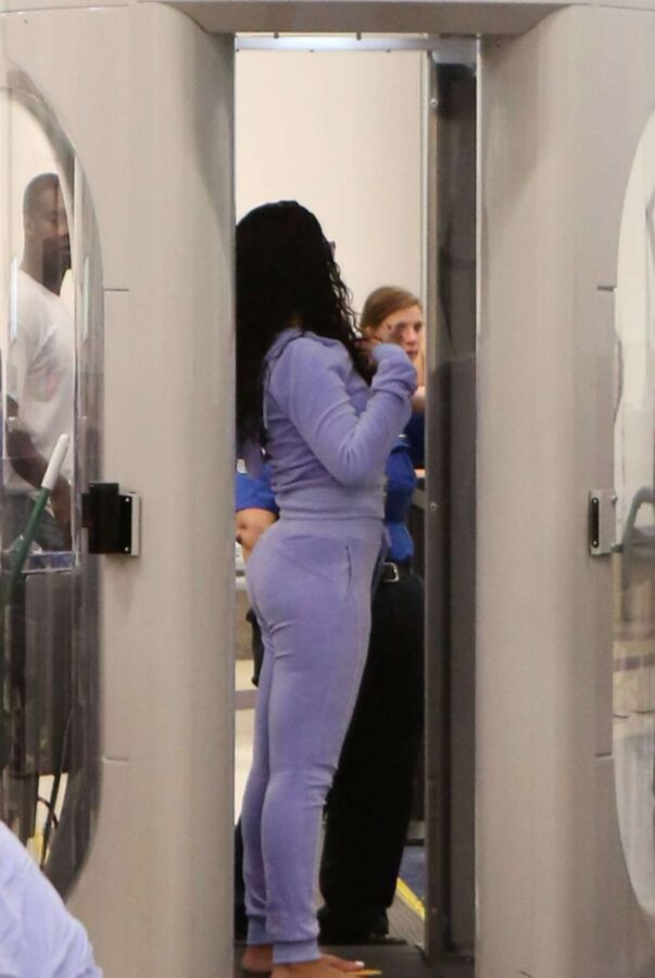 Free porn pics of Rihanna purple sweatpants 12 of 14 pics