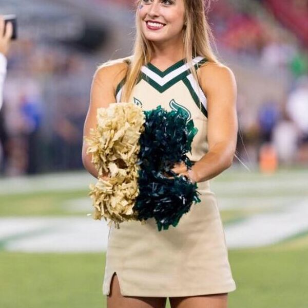 Free porn pics of University of South Florida cheerleaders 11 of 13 pics