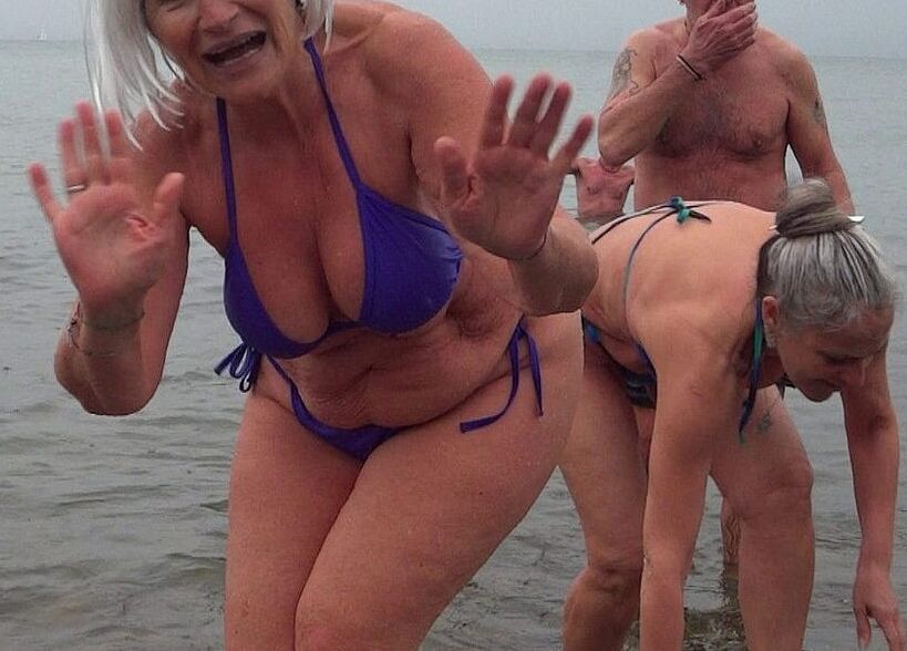 Free porn pics of Italian Mature and Granny at the beach 1 of 29 pics