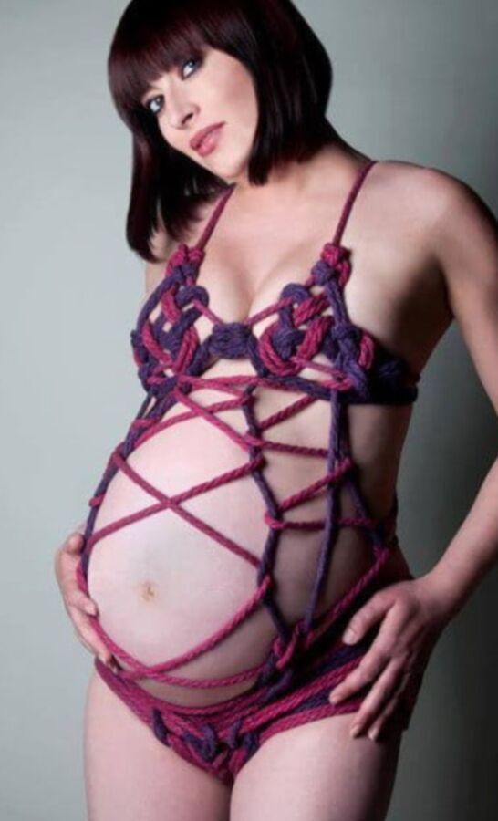 Free porn pics of Pregnancy make me Horny Bdsm Edition [Pic Pregnant/fetish/bdsm] 10 of 27 pics