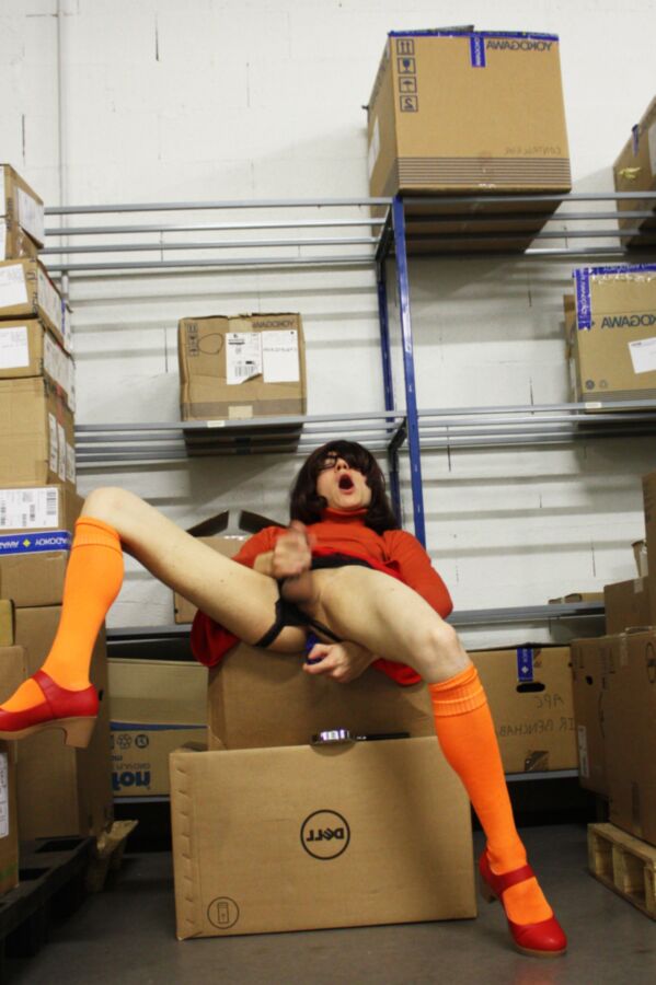 Free porn pics of Cosplay trap Velma in warehouse 10 of 12 pics