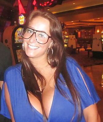 Free porn pics of Big Breasted Babes 21 of 80 pics
