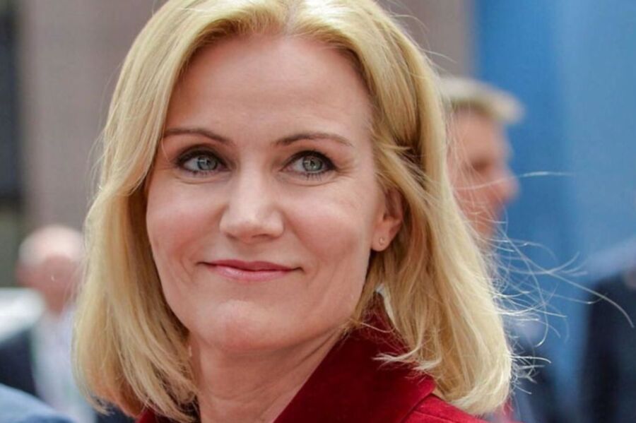 Free porn pics of Helle Thorning-Schmidt 15 of 25 pics