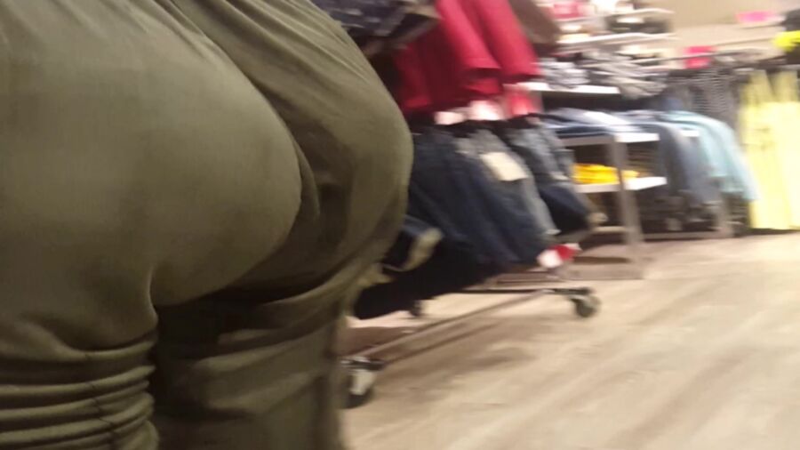 Free porn pics of BBW @ THE MALL 9 of 16 pics