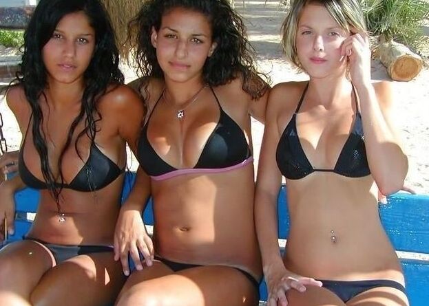 Free porn pics of Hot teens and college girls 16 of 58 pics