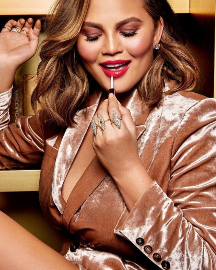 Free porn pics of Chrissy Teigen 14 of 43 pics