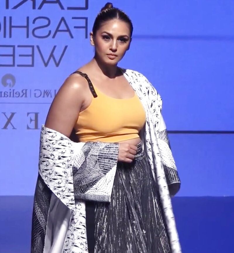 Free porn pics of Huma Qureshi- Busty Voluptuous Indian Bollywood Celeb Sexy Poses 16 of 64 pics