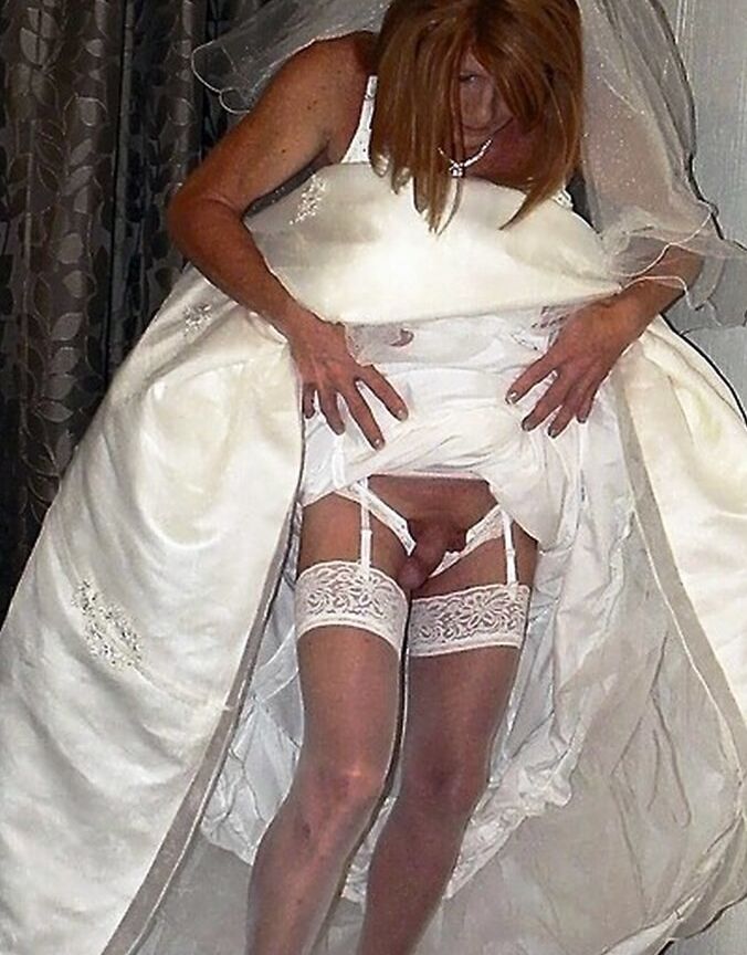 Free porn pics of Wedding dresses for Lady M 20 of 30 pics