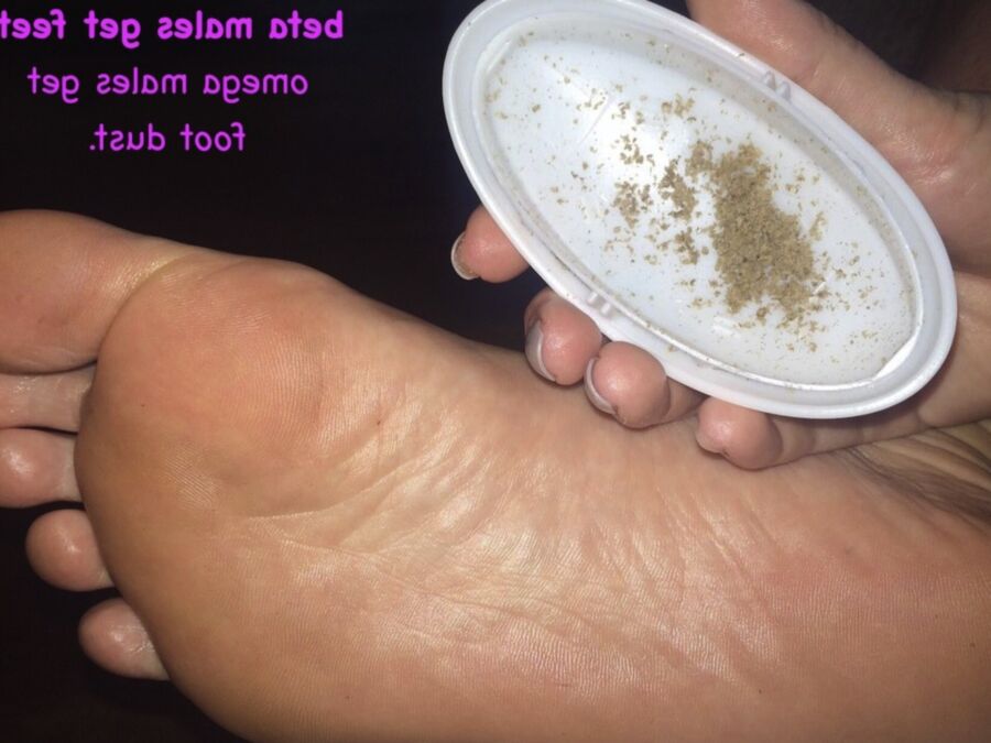 Free porn pics of foot dust humiliation captions 2 of 10 pics