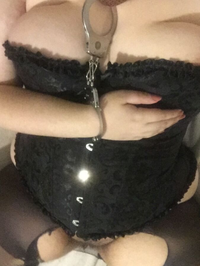 Free porn pics of Slut in corset and bondage 3 of 20 pics