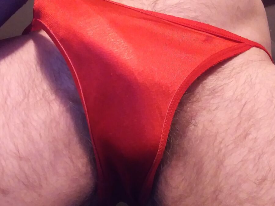 Free porn pics of Red bikini panty 1 of 5 pics