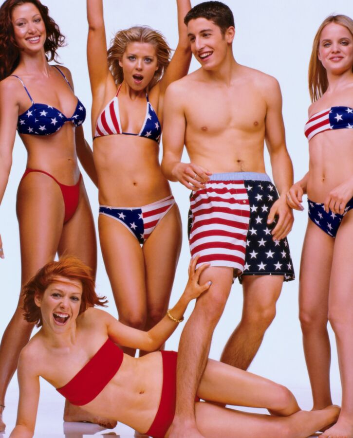 Free porn pics of American Pie Hannigan Reid Elizabeth Suvari Flag Porn HD Photos 11 of 45 pics