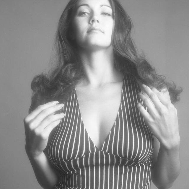 Free porn pics of Lynda Carter Rarities 4 of 33 pics