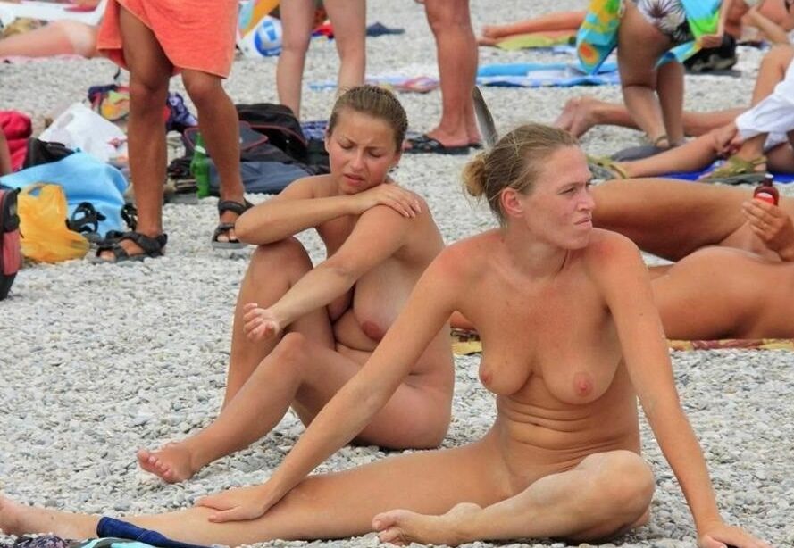 Free porn pics of naturist on vacation 11 of 11 pics