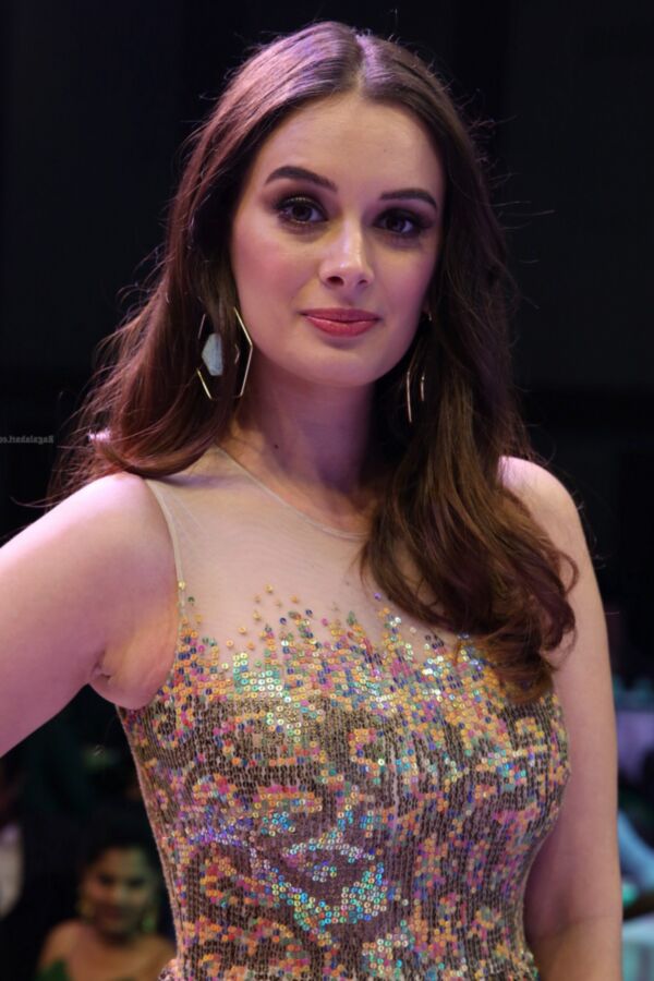 Free porn pics of Evelyn Sharma- Hot Indian Bollywood Babe Poses in Lovely Outfits 9 of 50 pics