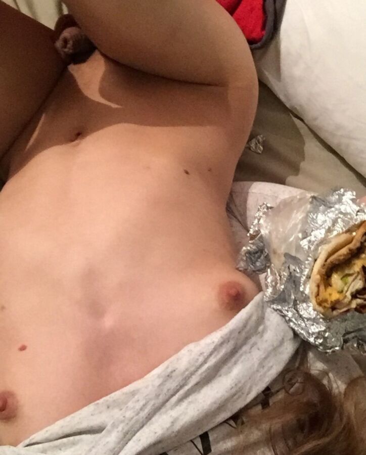 Free porn pics of Nudes and kebab 6 of 9 pics