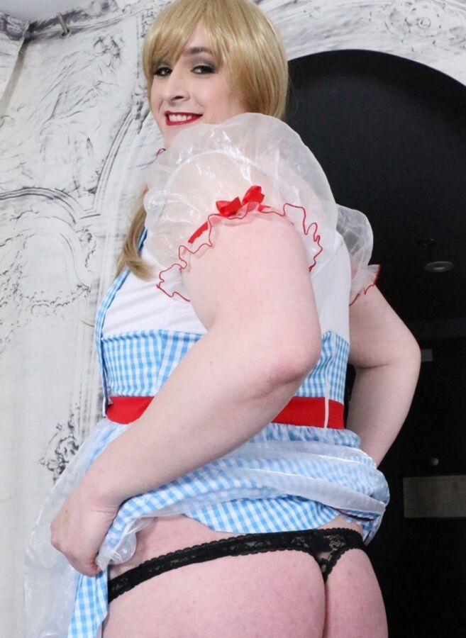 Sissy cute chubby long hair