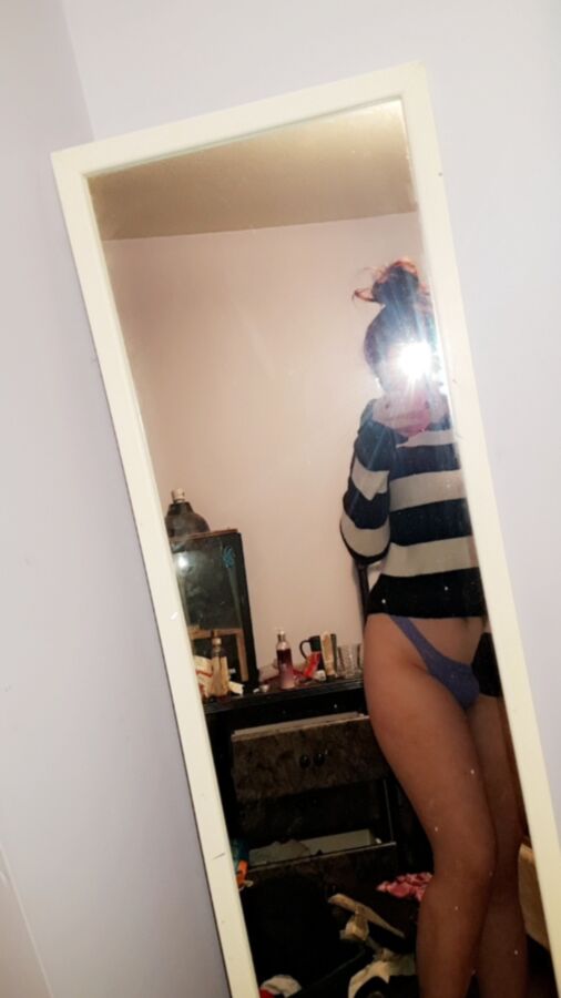 Free porn pics of Teen | Desiree 21 of 36 pics