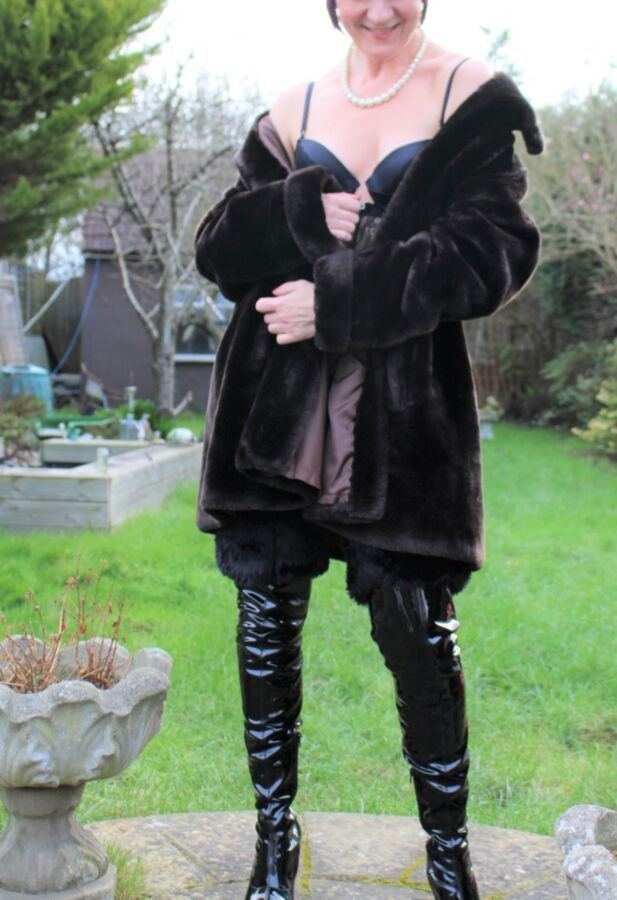 Free porn pics of UK Milf Penny in Fur Coat and Boots 24 of 62 pics