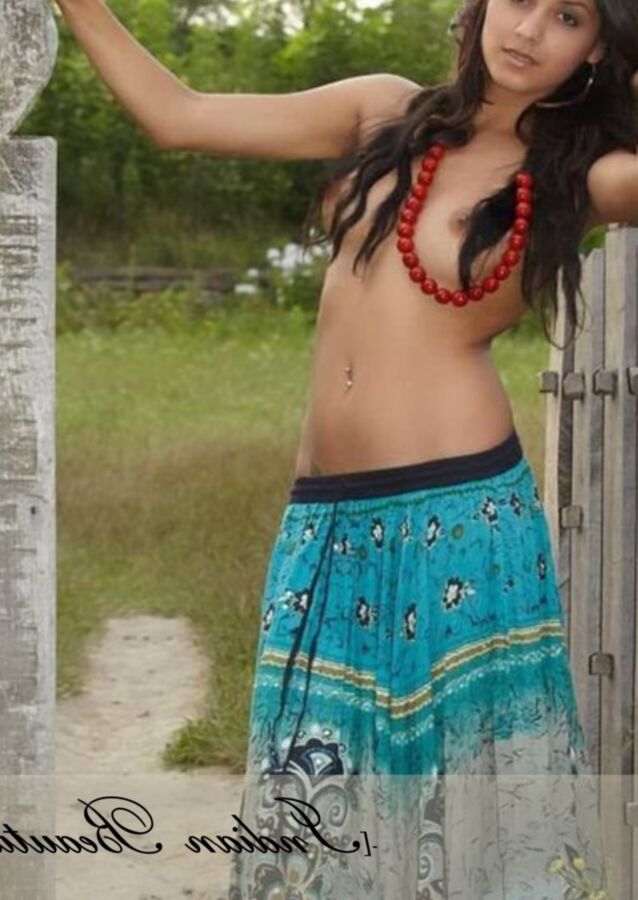 Free porn pics of Indian beauties Trad Style [Pics Babes/exotic/Saree/gorgeous] 9 of 22 pics