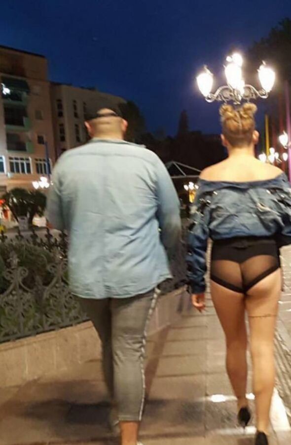 Free porn pics of Back in the streets 21 of 24 pics