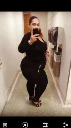 Free porn pics of SUPER HOT Black HUGE ssbbw Ass hips Legs belly HOT HOT  11 of 60 pics