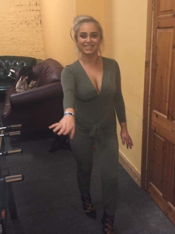 Free porn pics of Irish chav sluts and babes 7 of 18 pics