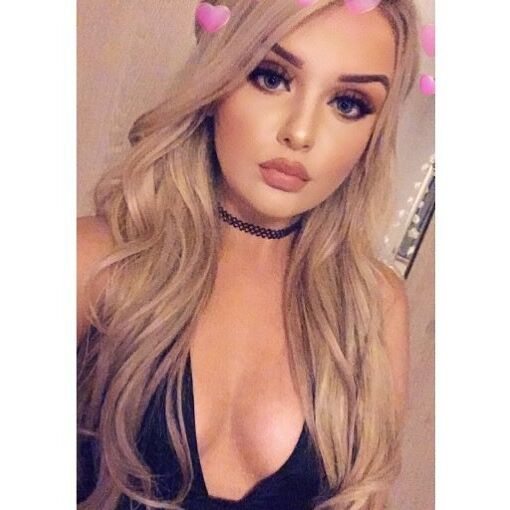 Free porn pics of Abbie - Dumb Instagram bimbo wants your piss on her lips 1 of 22 pics