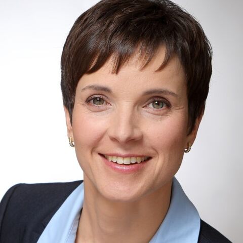 Free porn pics of Frauke Petry, the horny German celebrity bitch!! 5 of 27 pics