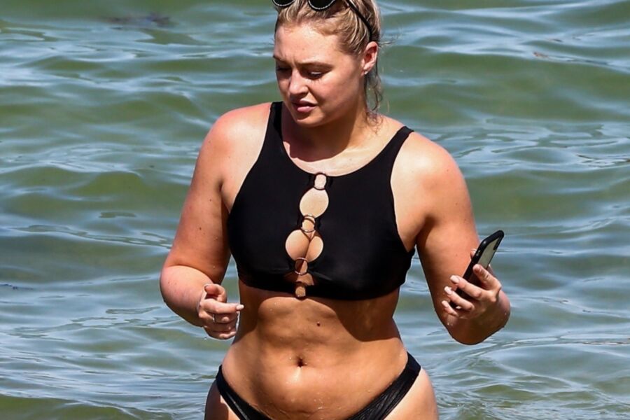 Free porn pics of Iskra Lawrence- English Babe shows Curvy Figure in Skimpy Bikini 9 of 119 pics