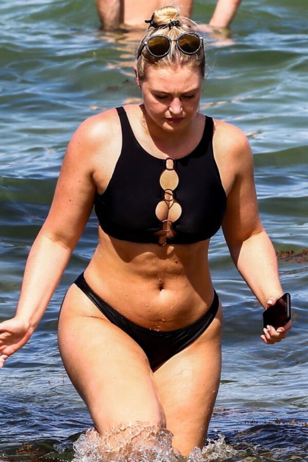 Free porn pics of Iskra Lawrence- English Babe shows Curvy Figure in Skimpy Bikini 15 of 119 pics