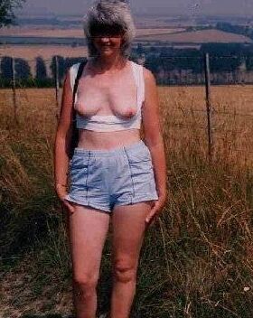 Free porn pics of ( . )Y( . ) UK Counties, Cities, Thread - Kay from Cotswolds 13 of 20 pics