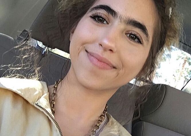 Free porn pics of Unibrow Girls 11 of 11 pics