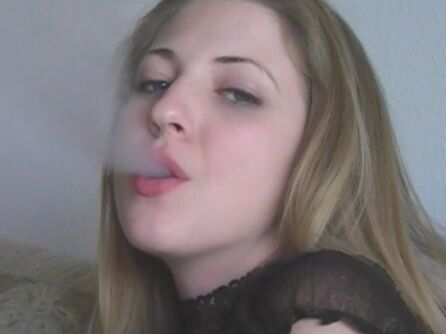 Free porn pics of Me Vanessa Elizabeth Hunter My Smoking Fetish Pictures Of Me 18 of 618 pics