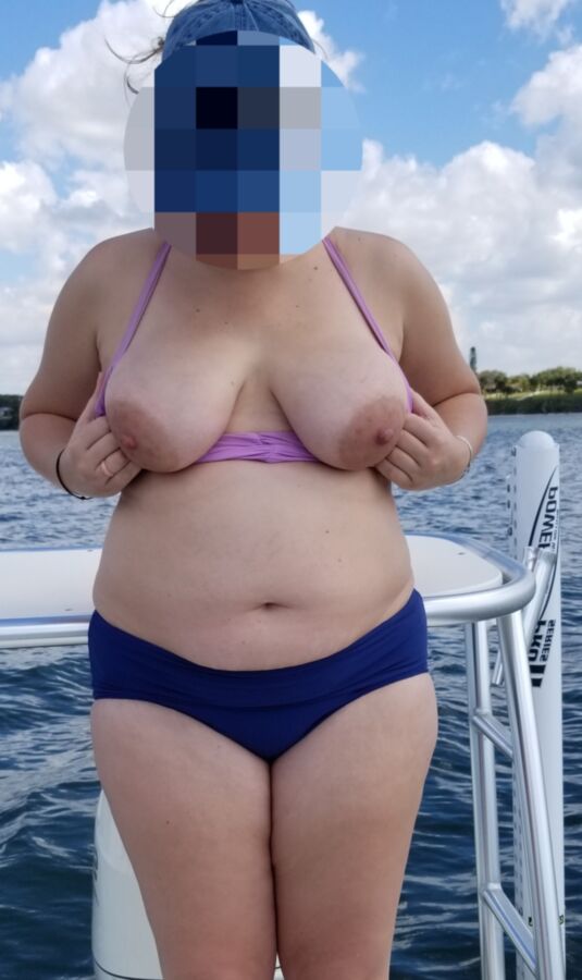 Free porn pics of She strips her bikini  7 of 8 pics