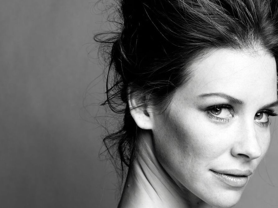 Free porn pics of Evangeline Lilly Mostly Monochrome Photoshoot 19 of 50 pics