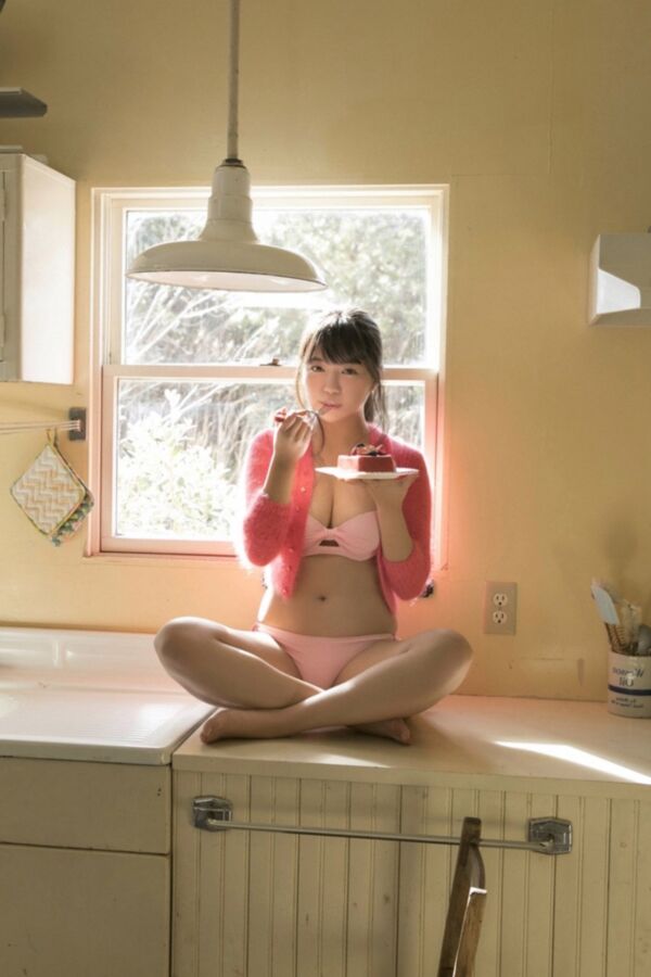 Free porn pics of Japanese Beauties - Yuno O - Bikinis 13 of 100 pics