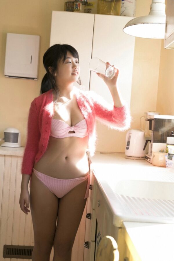 Free porn pics of Japanese Beauties - Yuno O - Bikinis 2 of 100 pics