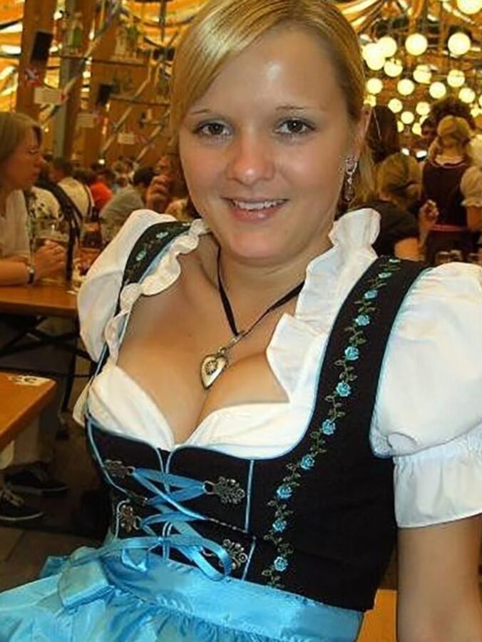 Free porn pics of Fesche Madln im Dirndl zum Hundertdreiundsiebzigst`n 16 of 100 pics