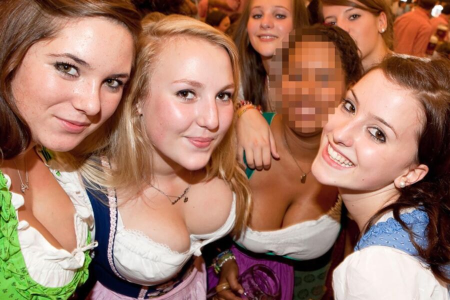 Free porn pics of Fesche Madln im Dirndl zum Hundertdreiundsiebzigst`n 15 of 100 pics