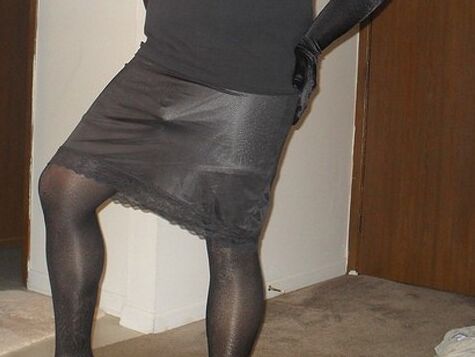 Free porn pics of CD Husband In Pantyhose And Silk 5 of 10 pics