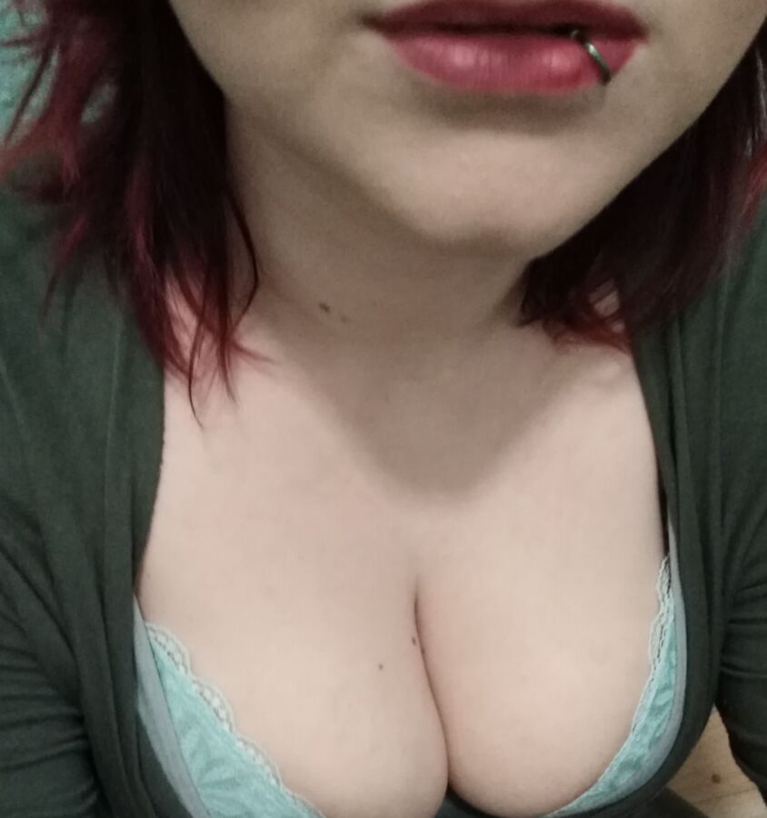 Free porn pics of East Sussex redhead slut with big tits 2 of 4 pics